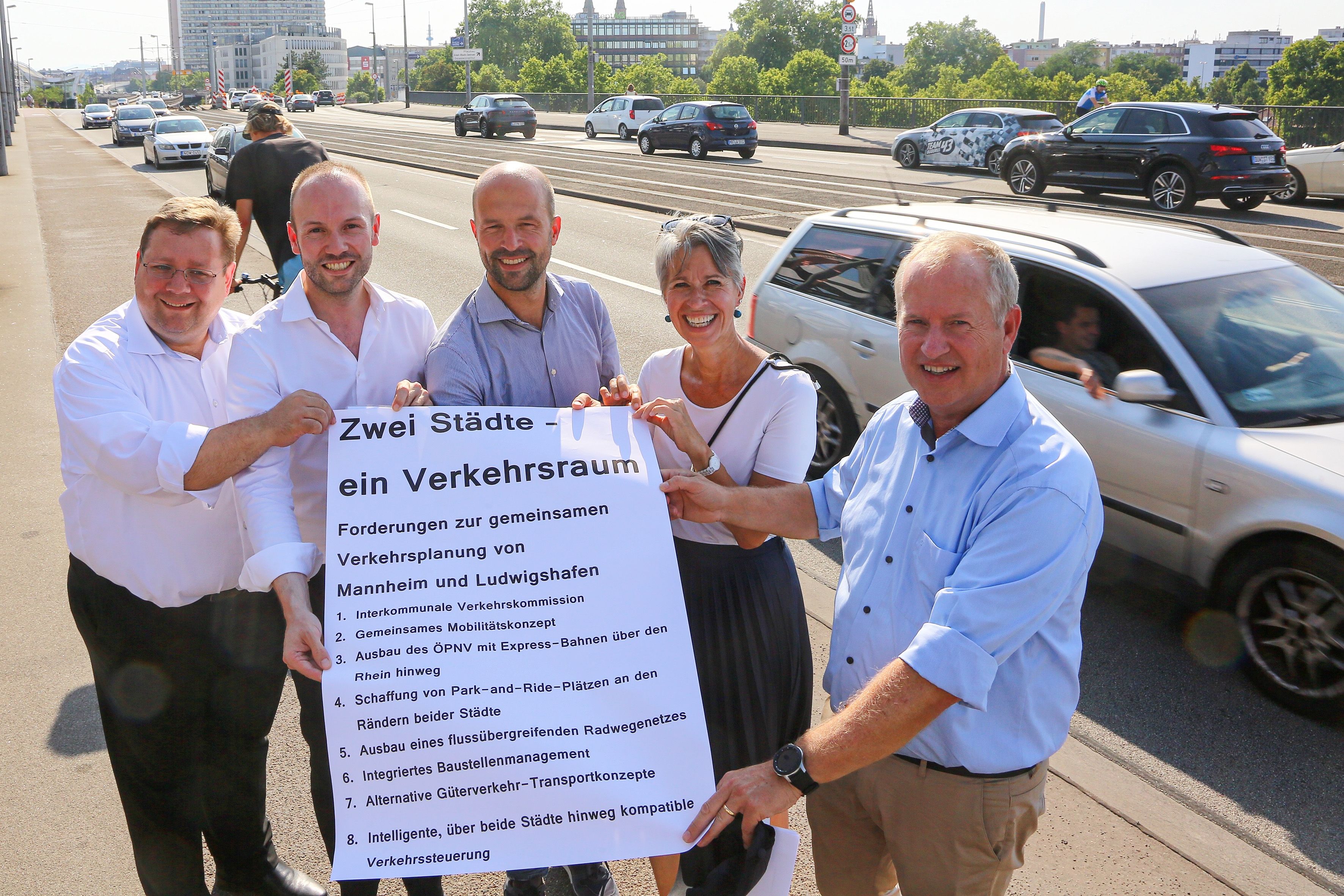Read more about the article Oberbürgermeister von Ludwigshafen und Mannheim sind gefordert